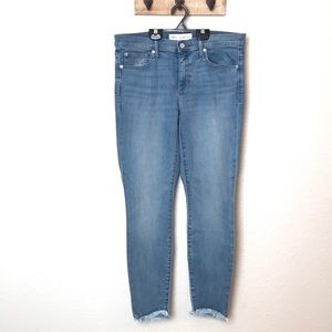 Gap True Skinny Ankle Jeans.